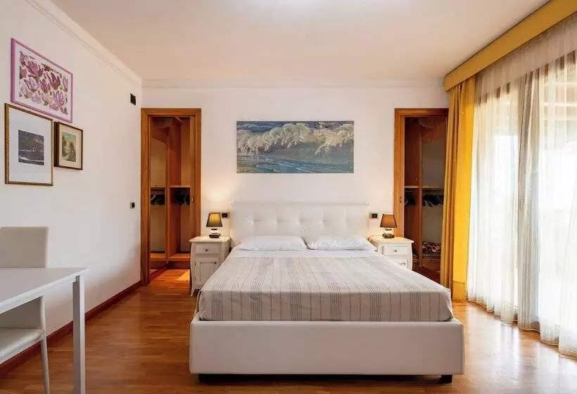 Majatalo Arbatax Sa Omu Bianca