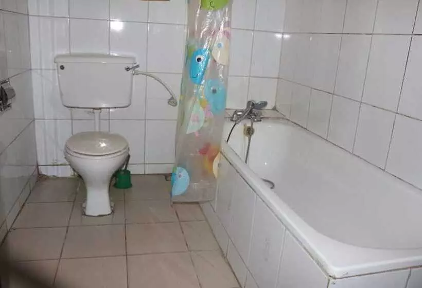 Amanda Hotels Limited