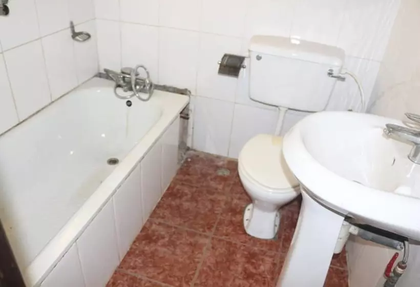 Amanda Hotels Limited