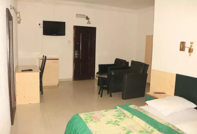 Amanda Hotels Limited