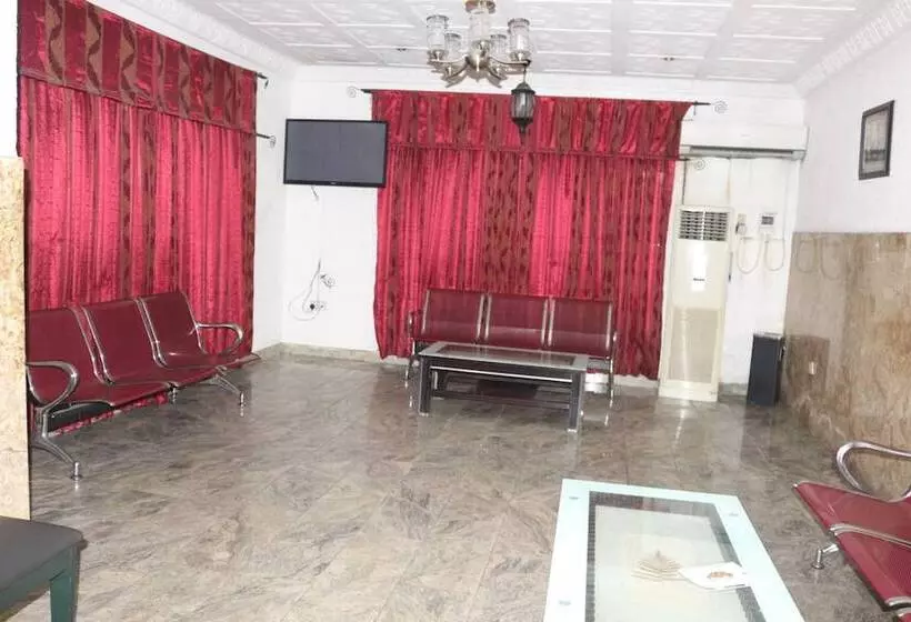 Amanda Hotels Limited