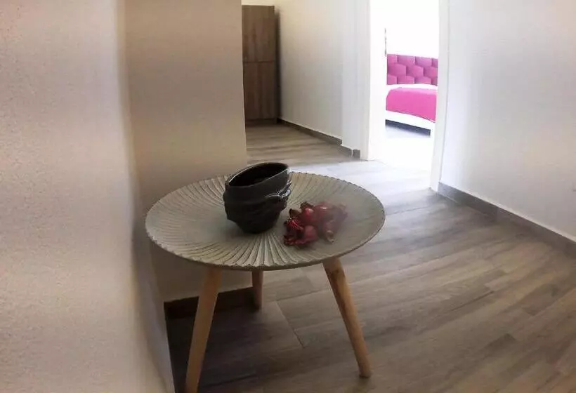 هتل Cava Boutique