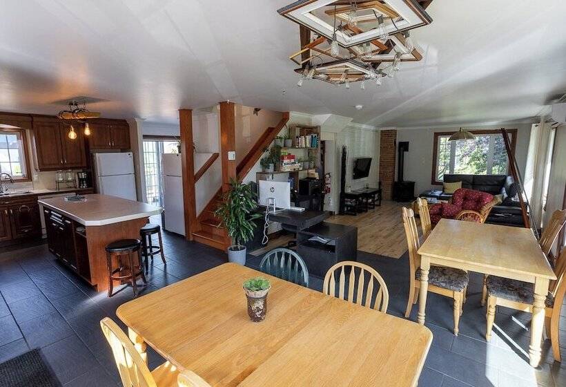 Общежитие Gîte B&b Aubergélit Inc