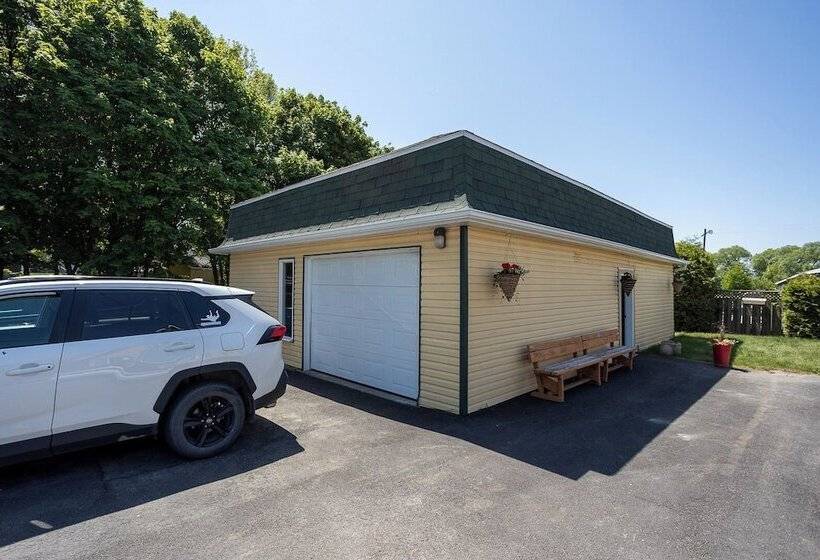 Общежитие Gîte B&b Aubergélit Inc