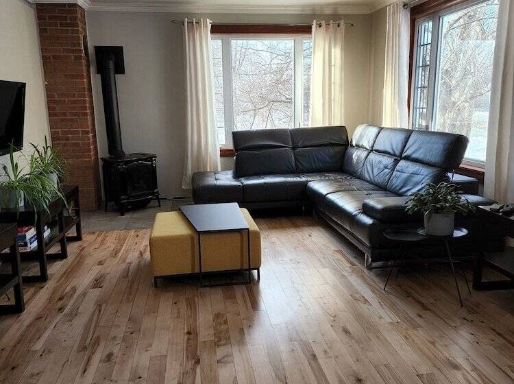 Общежитие Gîte B&b Aubergélit Inc