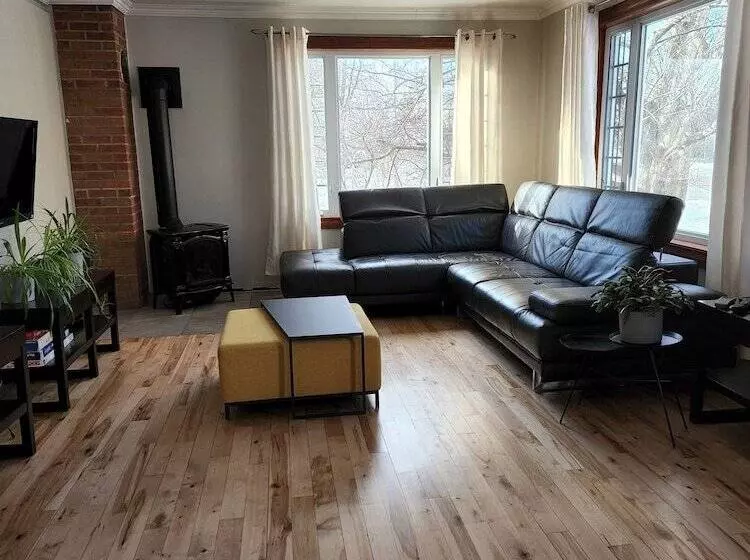 Retkeilymaja Gîte B&b   Aubergélit Inc