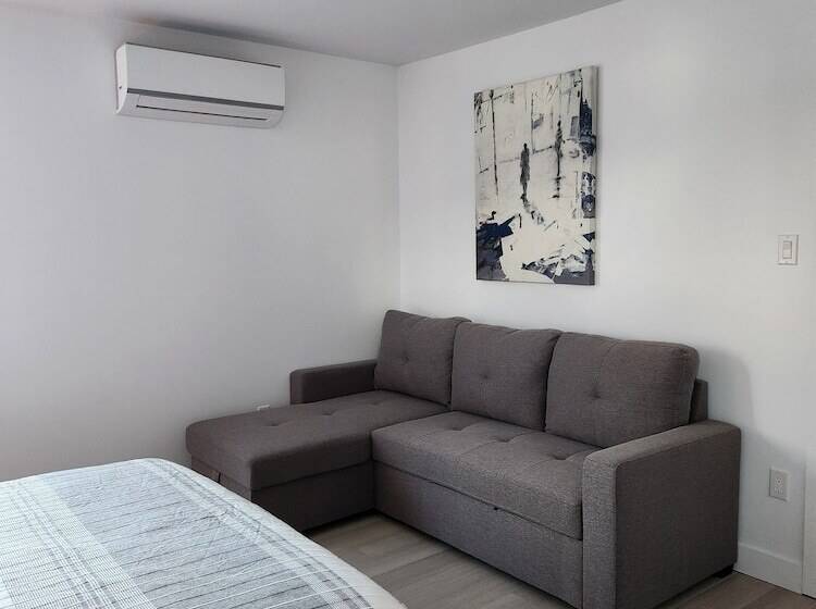 Общежитие Gîte B&b Aubergélit Inc