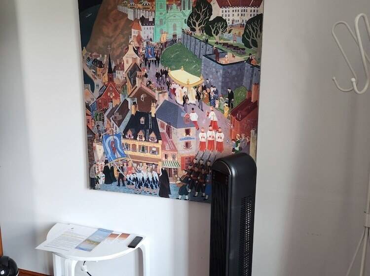 Общежитие Gîte B&b Aubergélit Inc