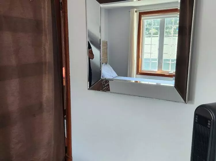 Retkeilymaja Gîte B&b   Aubergélit Inc