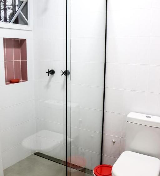 Artsy Vitoria Hostel