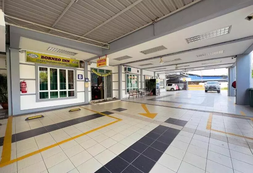 هتل Borneo Inn