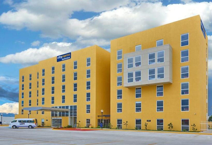 فندق City Express By Marriott Comitán