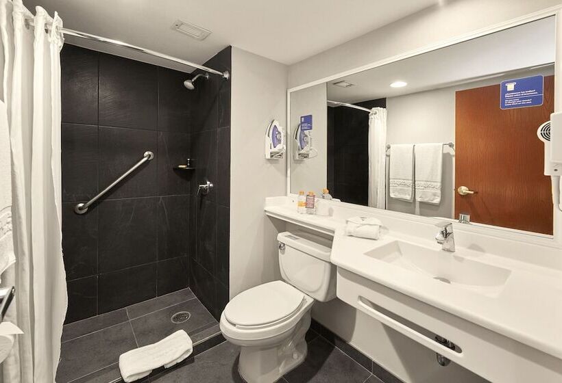 فندق City Express By Marriott Comitán