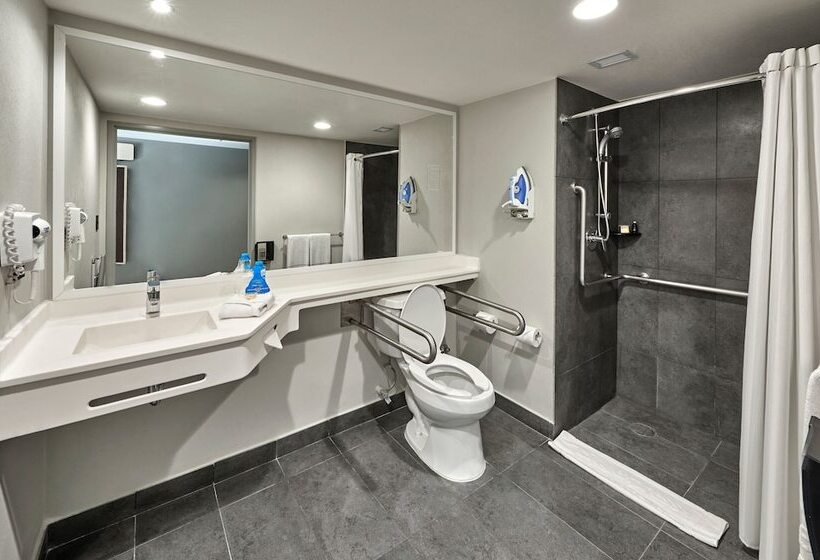 فندق City Express By Marriott Comitán