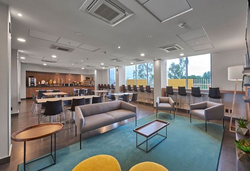 فندق City Express By Marriott Comitán