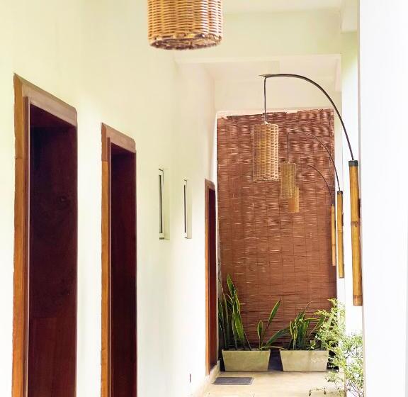 هتل Grand Rockland