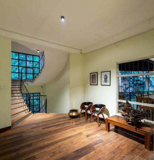 هتل Grand Rockland