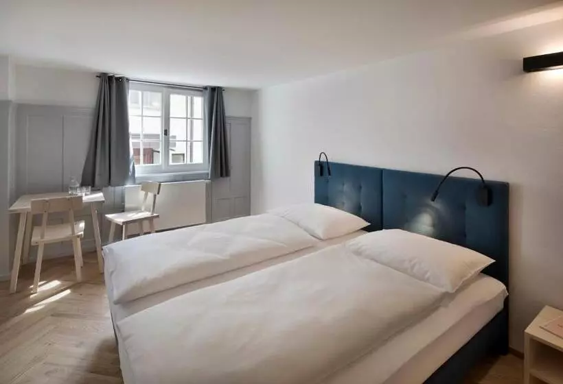 ホテル Krone Hard   Self Check In