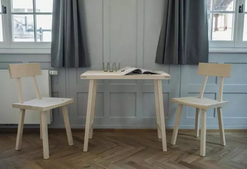 ホテル Krone Hard   Self Check In