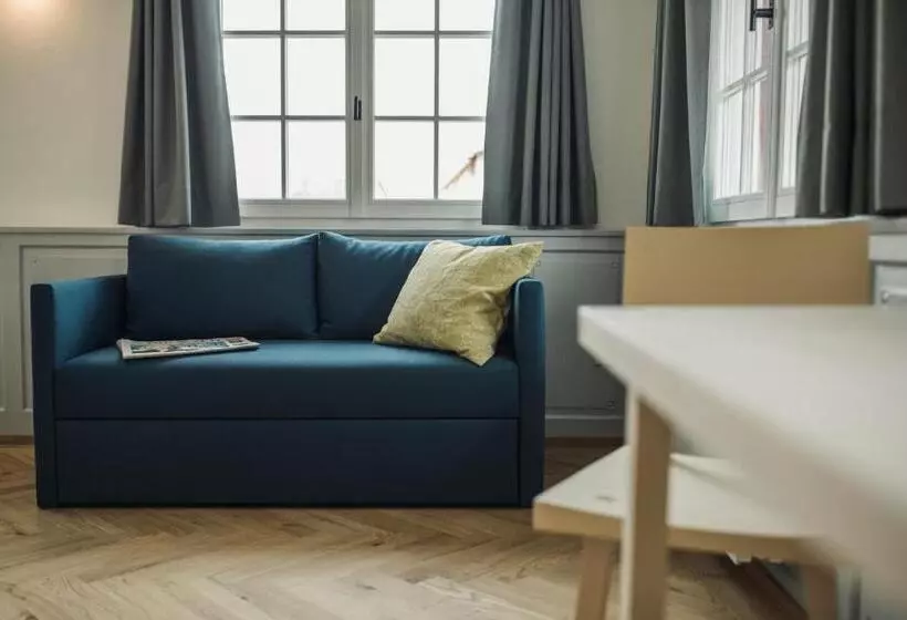 ホテル Krone Hard   Self Check In