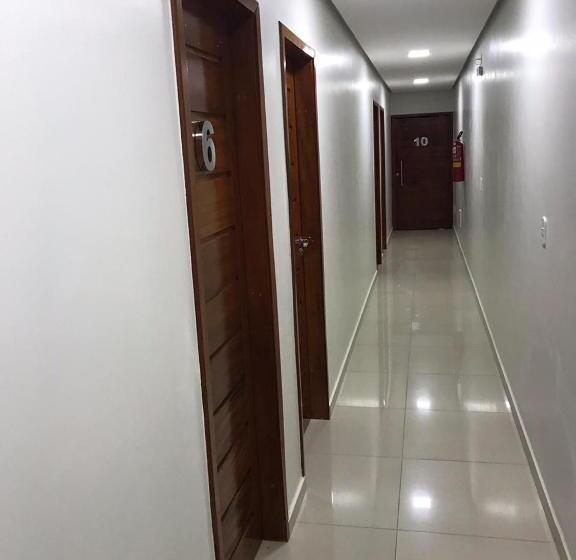 בית מלון כפרי Seller