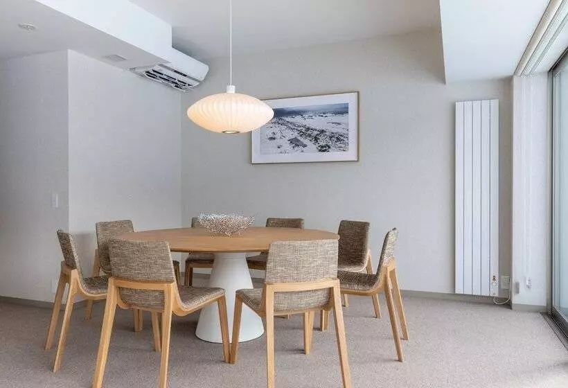 ホテル The Maples Niseko