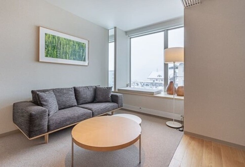 בית מלון כפרי The Maples Niseko