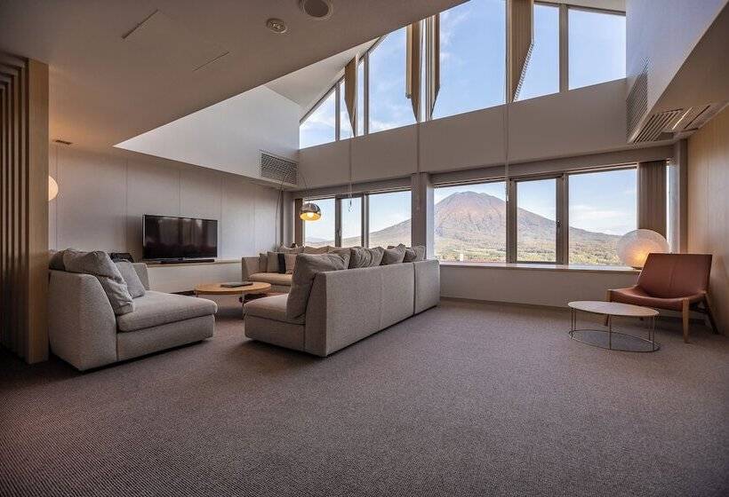 בית מלון כפרי The Maples Niseko