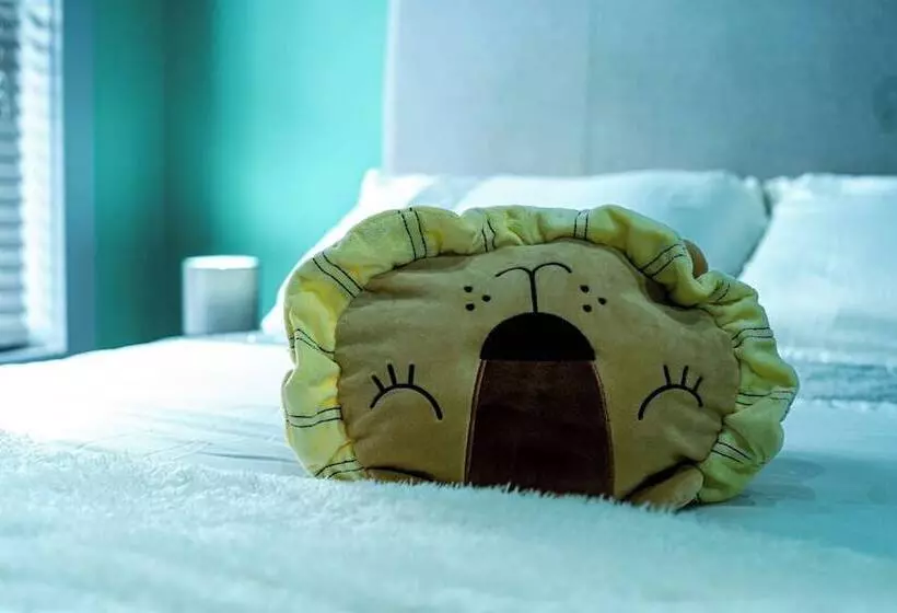 ペンション Central London Hub