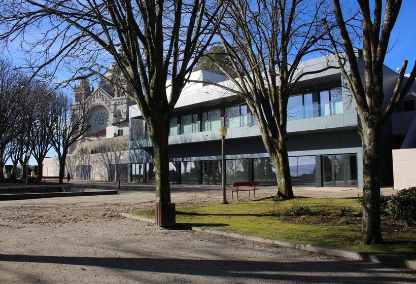 Albergue De Santa Luzia