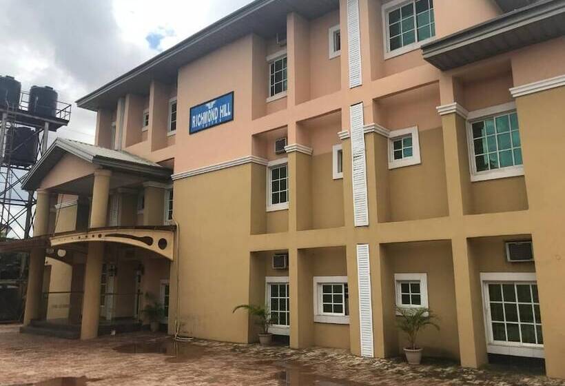 تختخواب و صبحانه Richmond Hills Suites