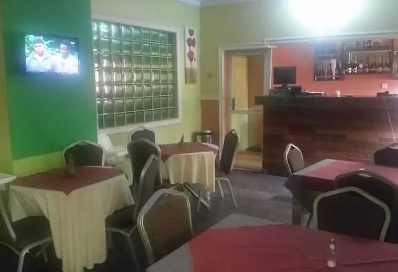 تختخواب و صبحانه Richmond Hills Suites