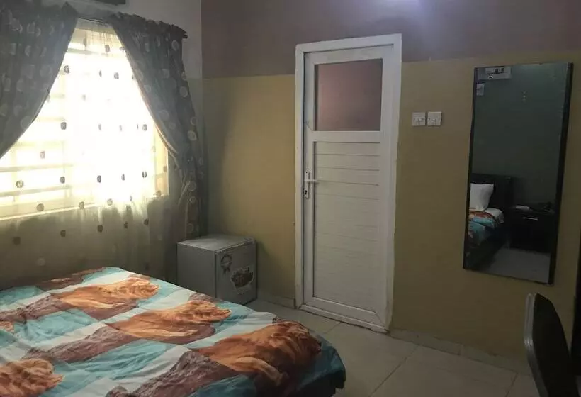 تختخواب و صبحانه Richmond Hills Suites