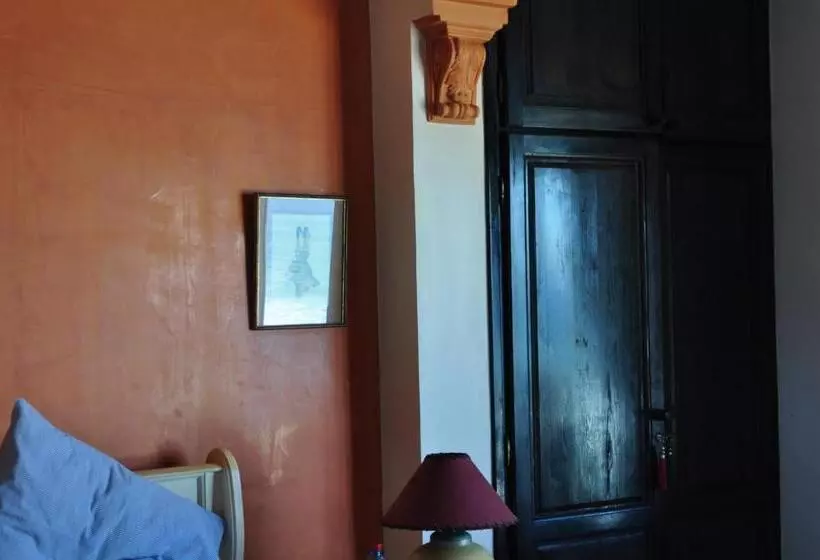 Aamiaismajoitus (B&B) Sallys