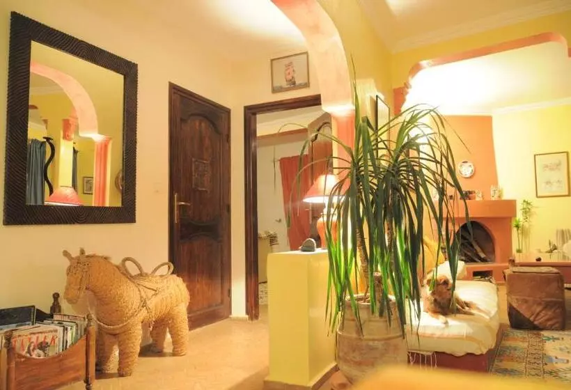 Aamiaismajoitus (B&B) Sallys