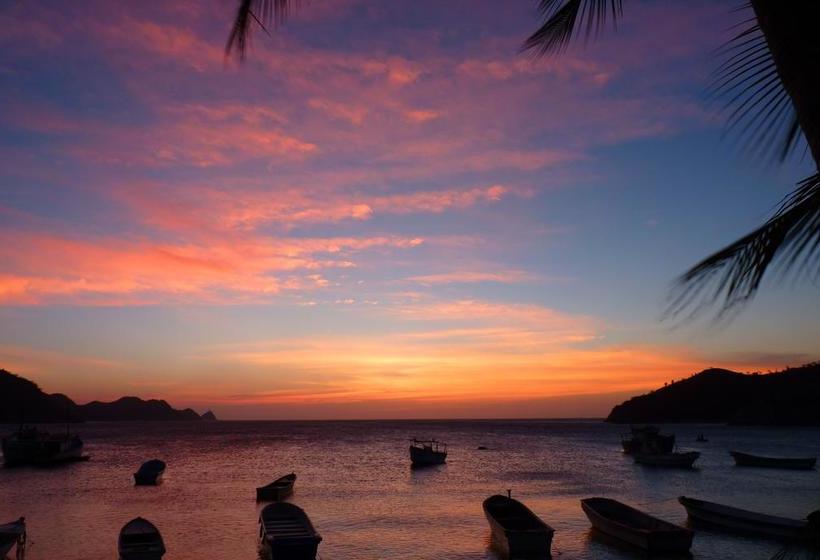 Divanga Hostel And Diving