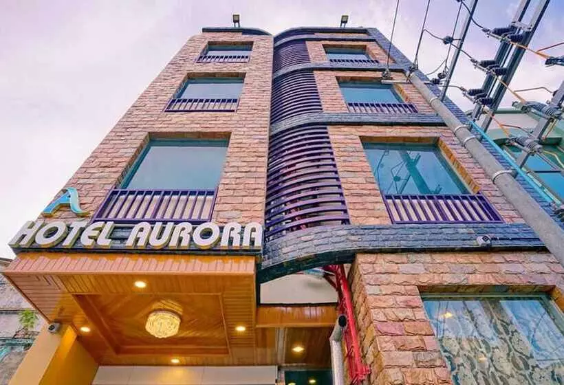 هتل Aurora