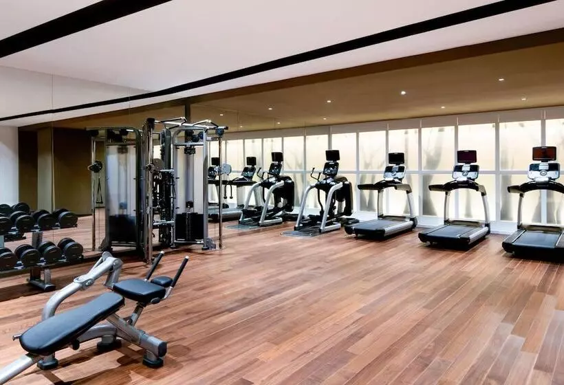 هتل Courtyard By Marriott Seoul Botanic Park