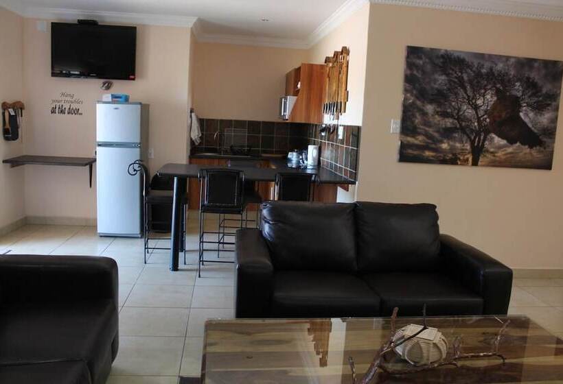 בית מלון כפרי Eldorado Lodge Cc