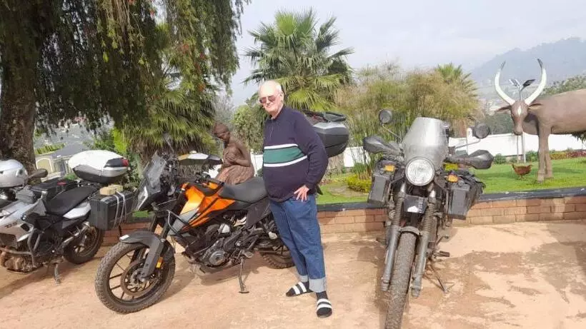 هتل Kigezi Gardens Inn