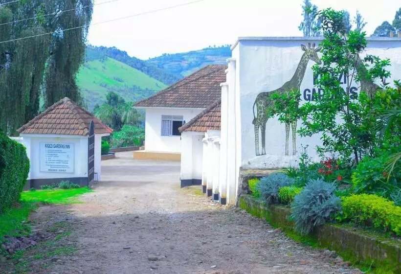 هتل Kigezi Gardens Inn