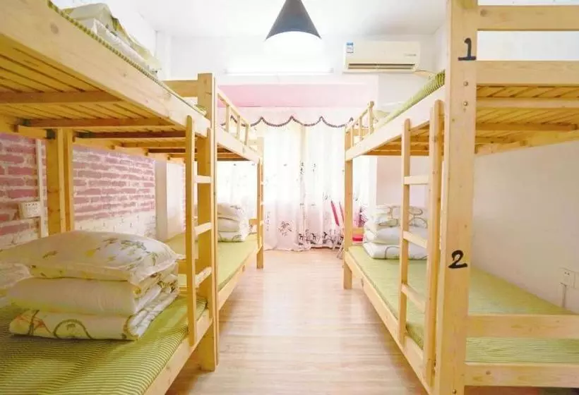 Xing Hua Hostel