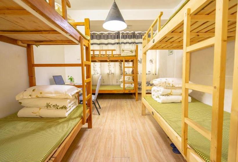 Xing Hua Hostel