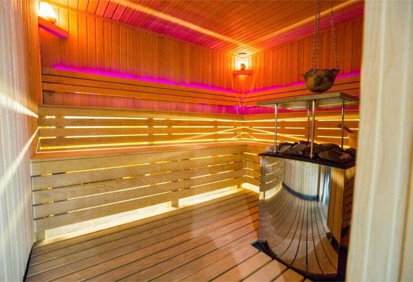 A Hoteli   Hotel Slatina