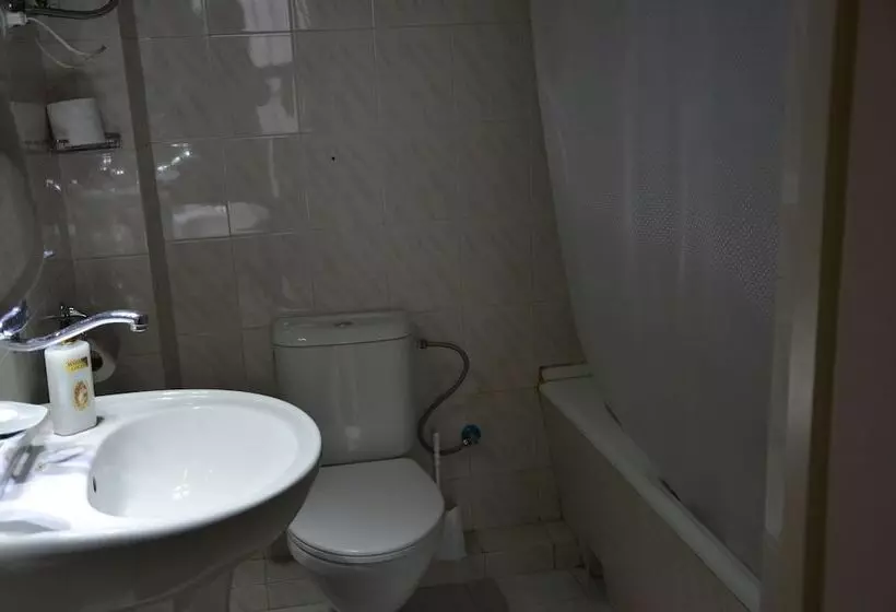 تختخواب و صبحانه 125