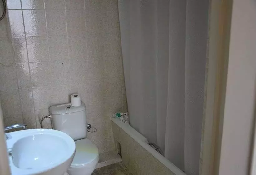 تختخواب و صبحانه 125