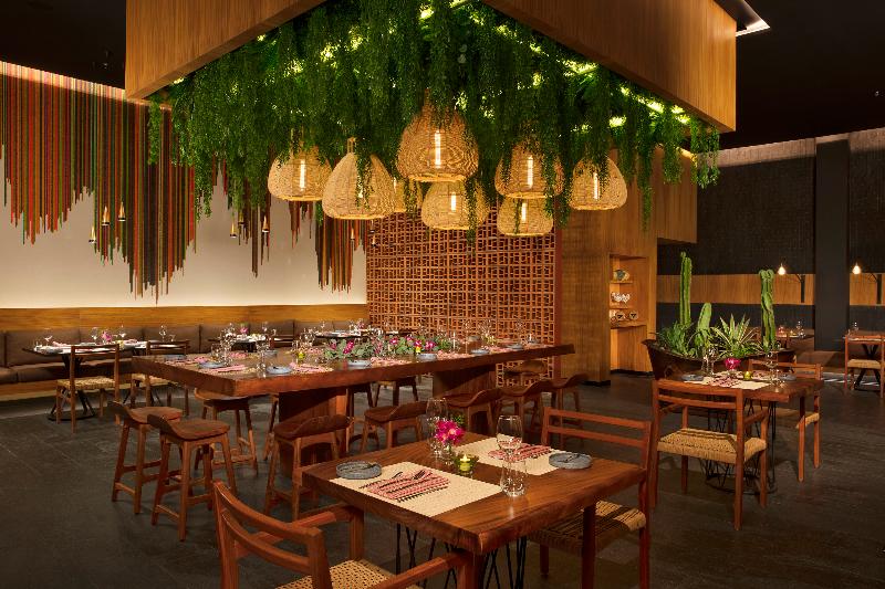 Dreams Vista Cancun Golf & Spa Resort