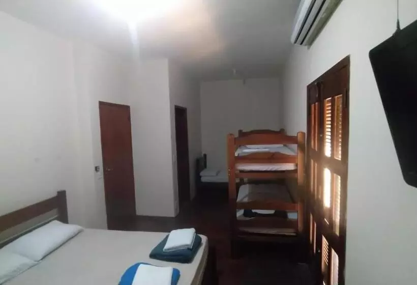 Espaço Viagi Hostel
