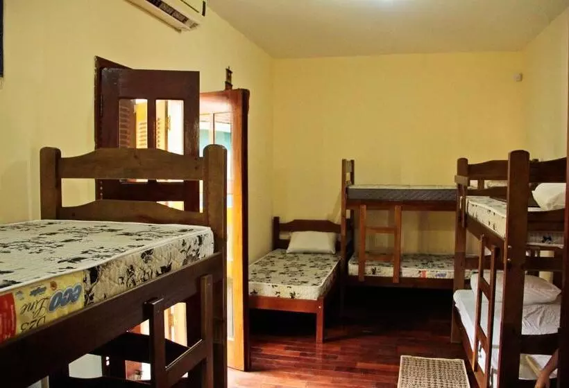 Espaço Viagi Hostel