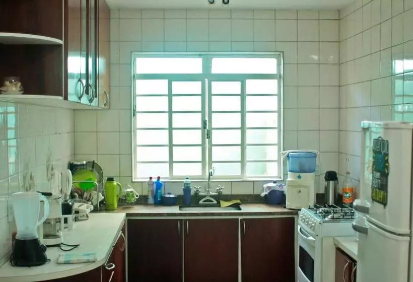 Espaço Viagi Hostel